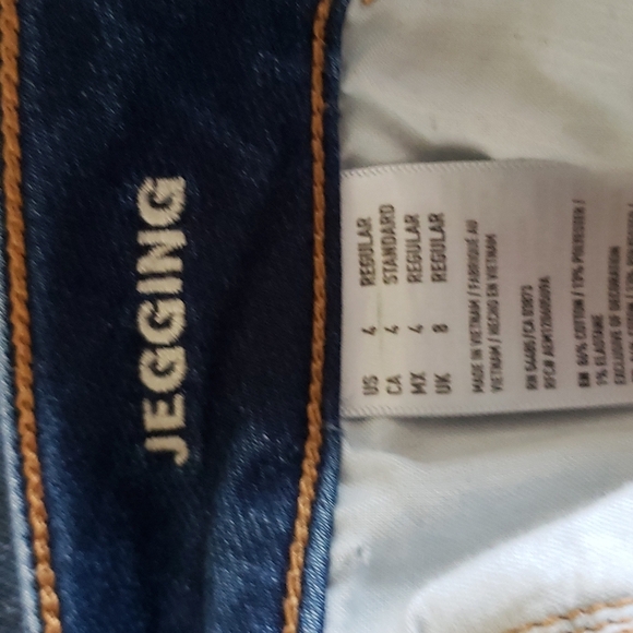 American Eagle Jeans - Picture 5 of 5